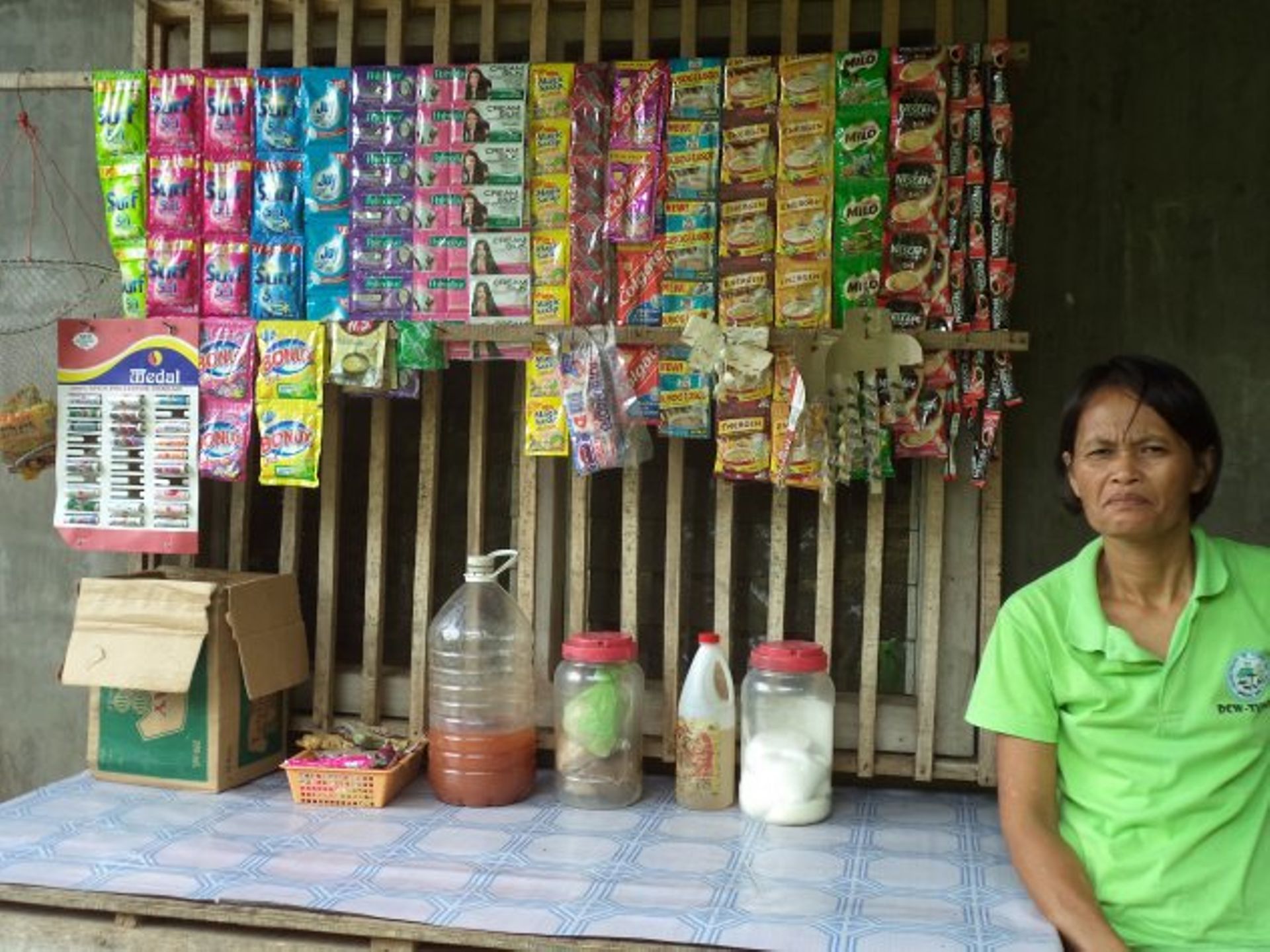 US micro-biz lender Kiva debuts in SE Asia