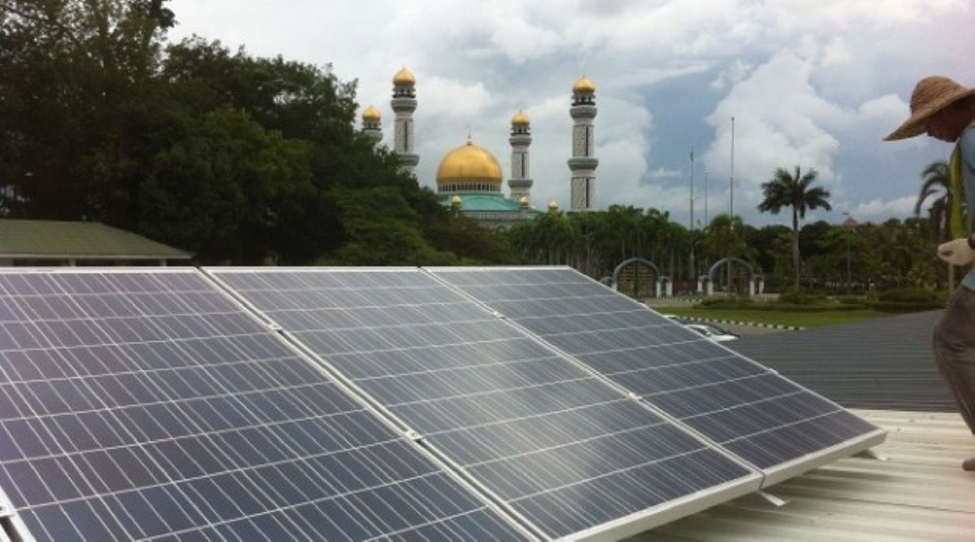 Singapore's Impiro acquires 95% of Indonesian clean energy firm
