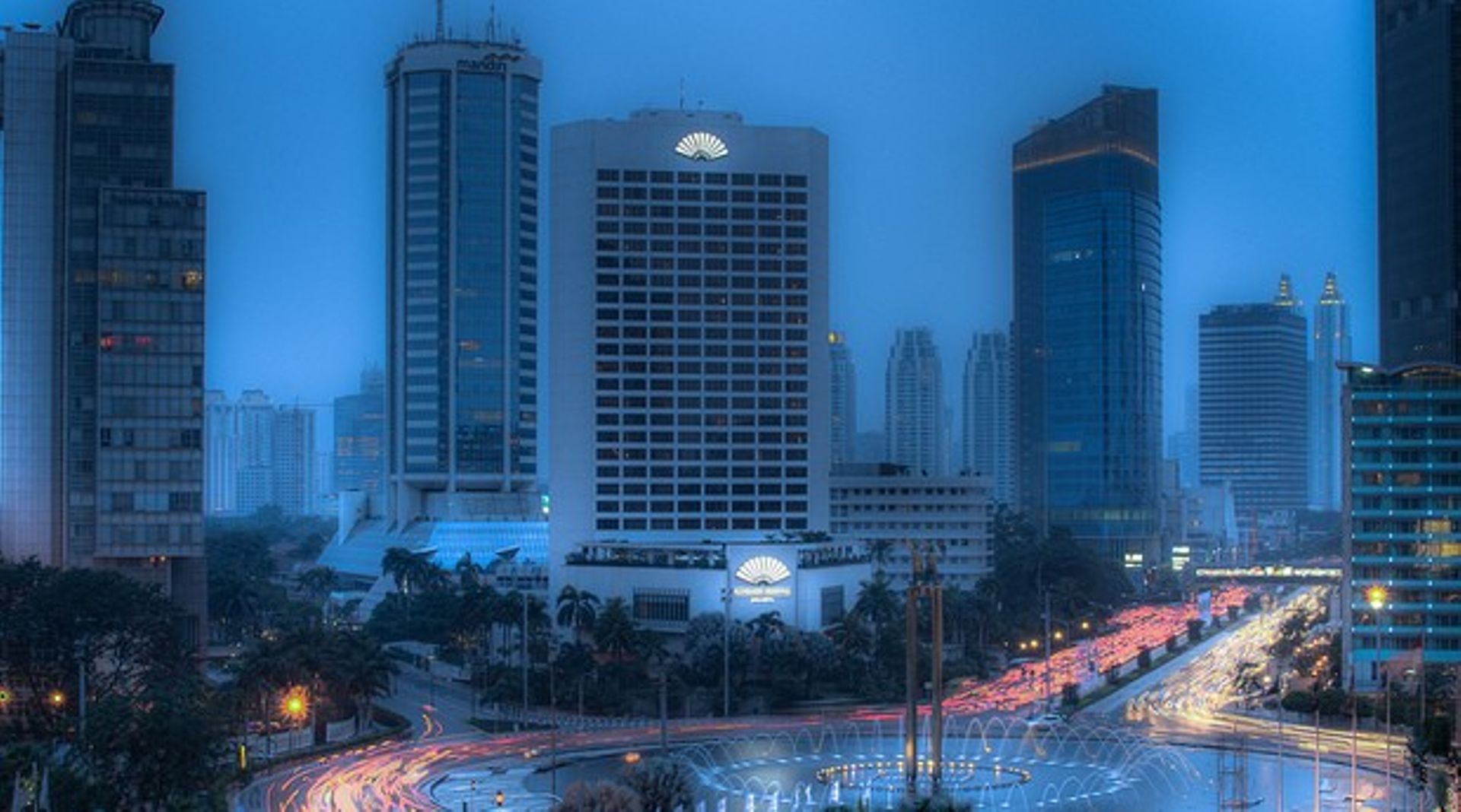 Prospects and pitfalls in a growing Indonesia