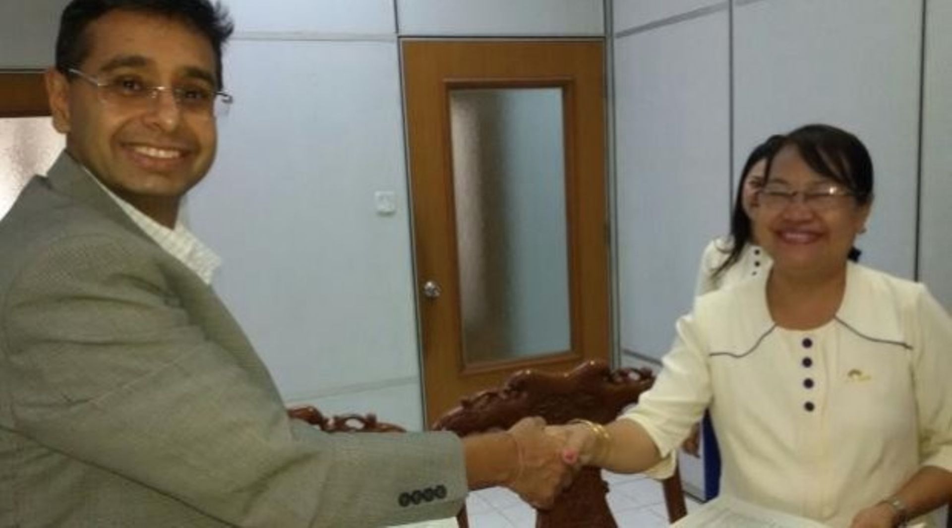 SLCM expands Myanmar financing network with CB Bank tie up