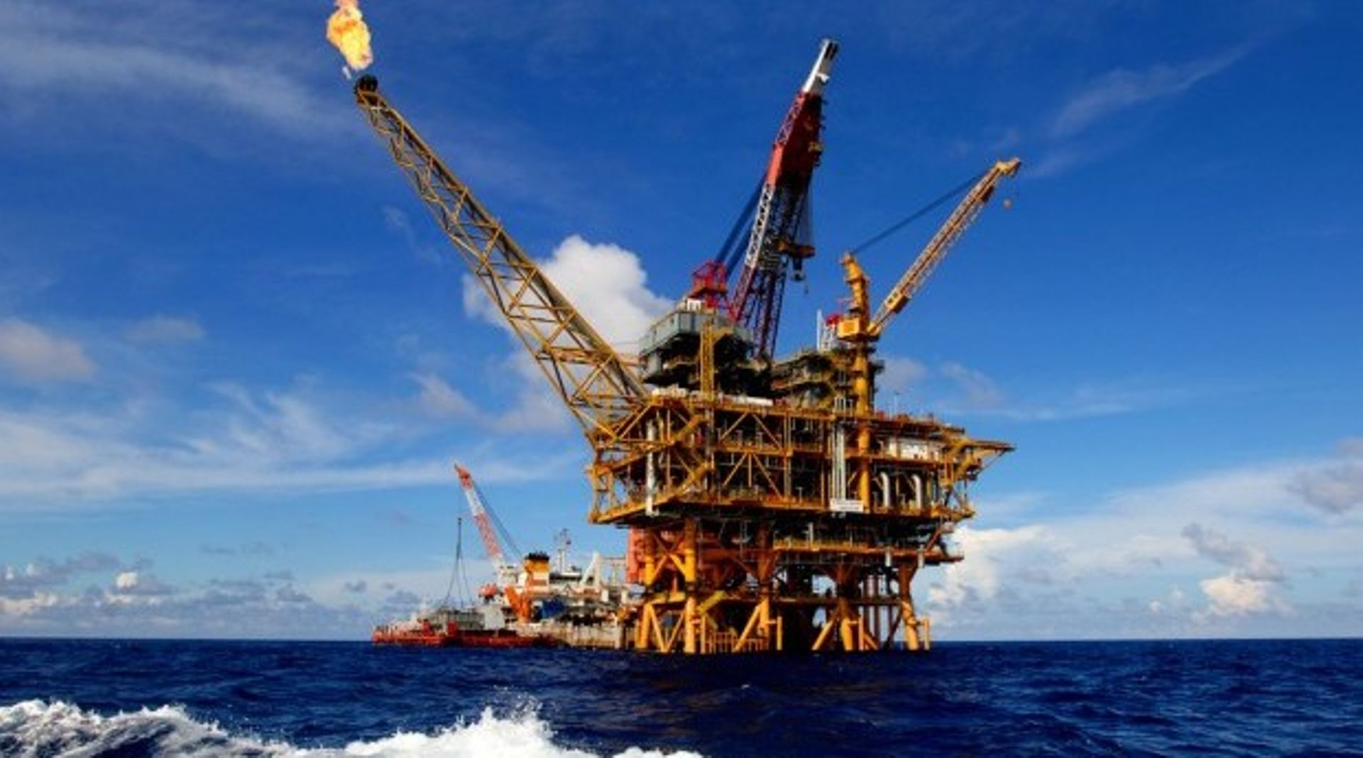 Loyz Energy in S$197m reverse takeover of Canada-listed Primeline Energy