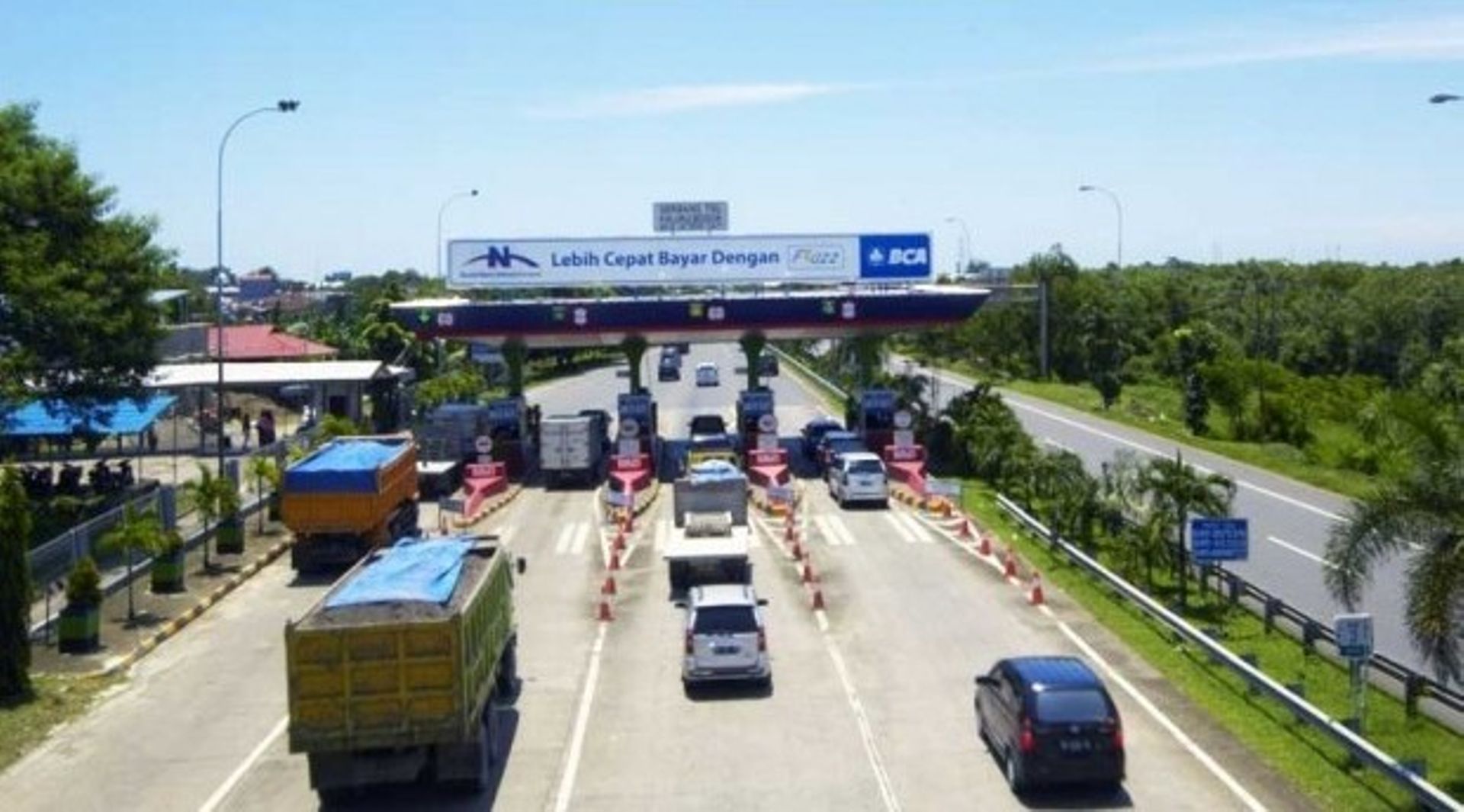 Indonesia's Surya Semesta eyeing Nusantara Infrastructure stake