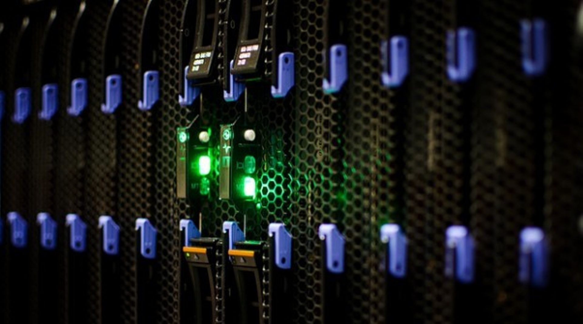 SG Dealbook: SinoCloud to form China unit; Fund for construction of LNG-fuelled vessels launched