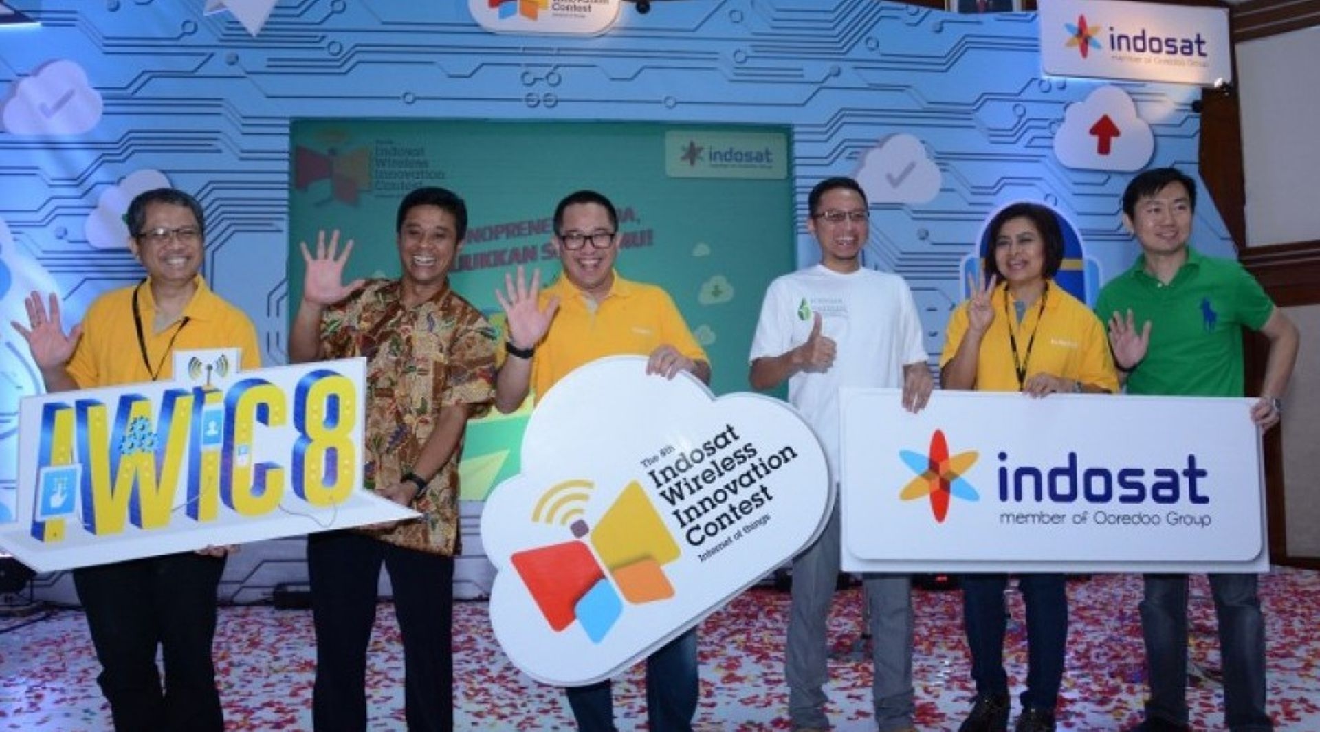 Indonesia Dealbook: Indosat clocks jump in data biz in Q3; 21Express launches app-based courier services