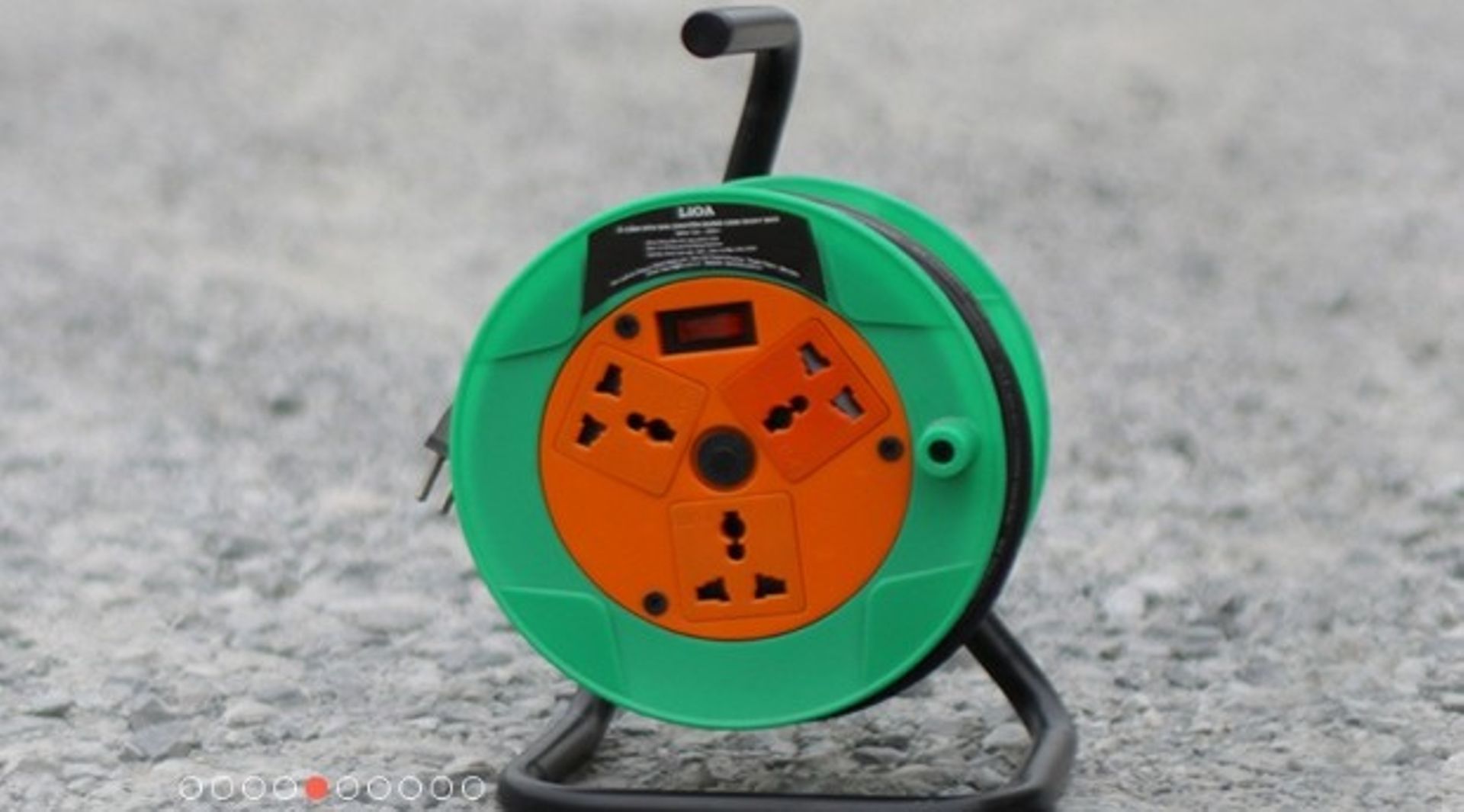 Vietnam: Is a deal brewing between electric appliance maker Nhat Linh Co & VNECO9 Construction?