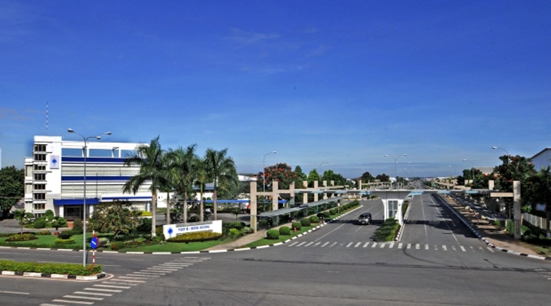 Vietnam gets $54b FDI from 8 ASEAN nations with Singapore leading the pack