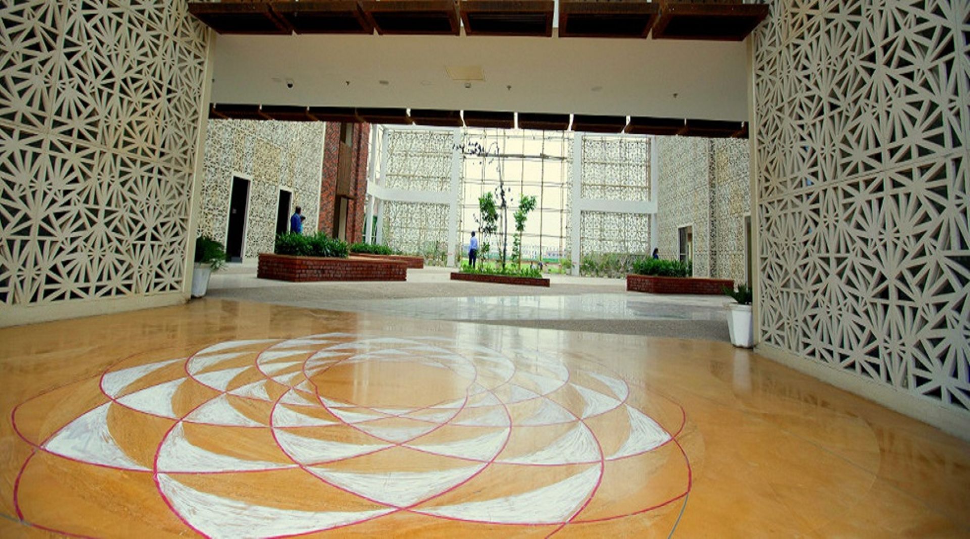 India: Ashoka University, ISB launch venture accelerator for smart cities