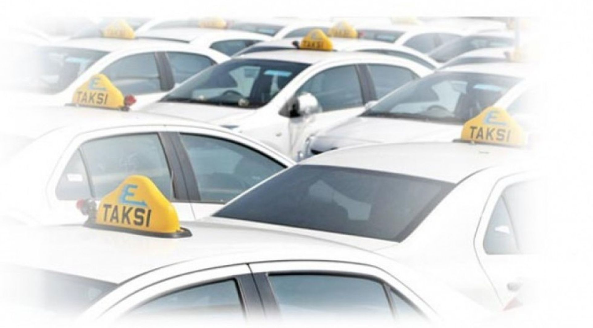 Indonesia: Limited impact from ride-hailing services, but taxi operators may go the 'app' way to compete