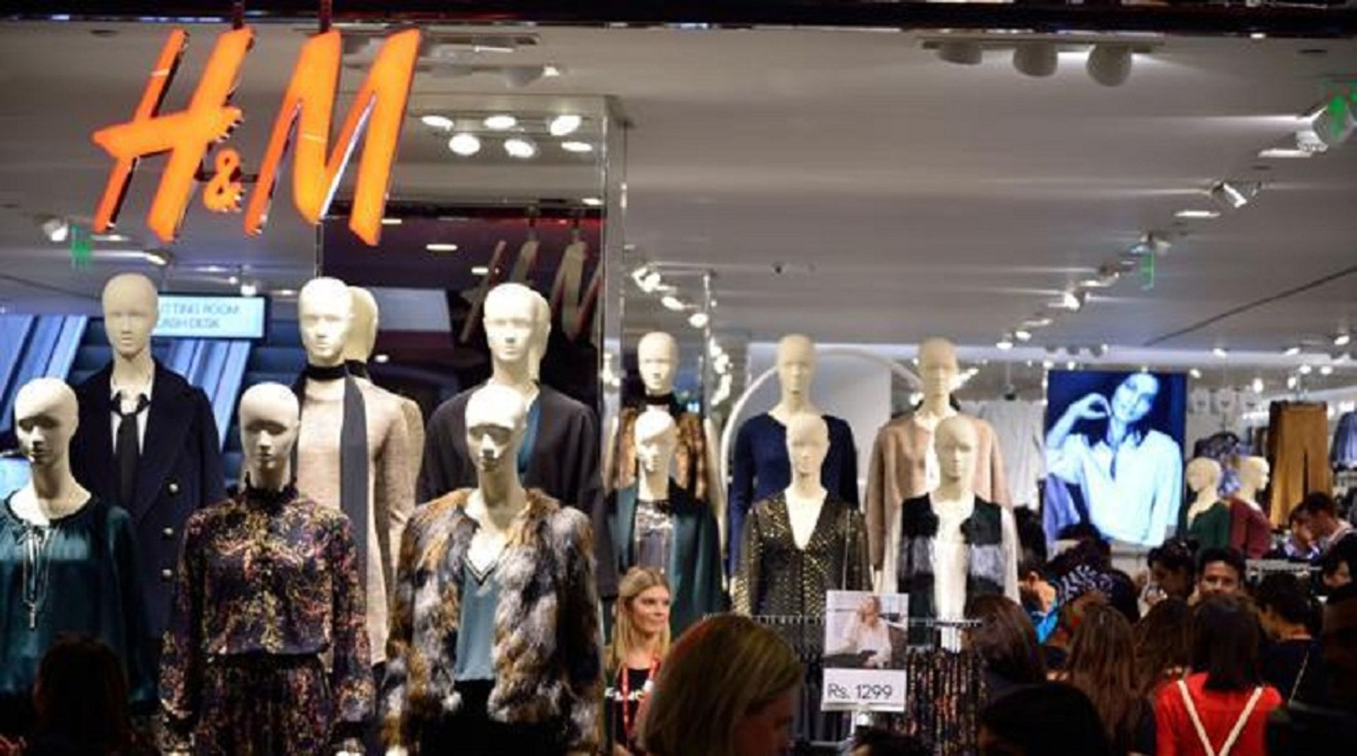 India: Single-brand retailers with FDI can now set up e-commerce portals and sell online