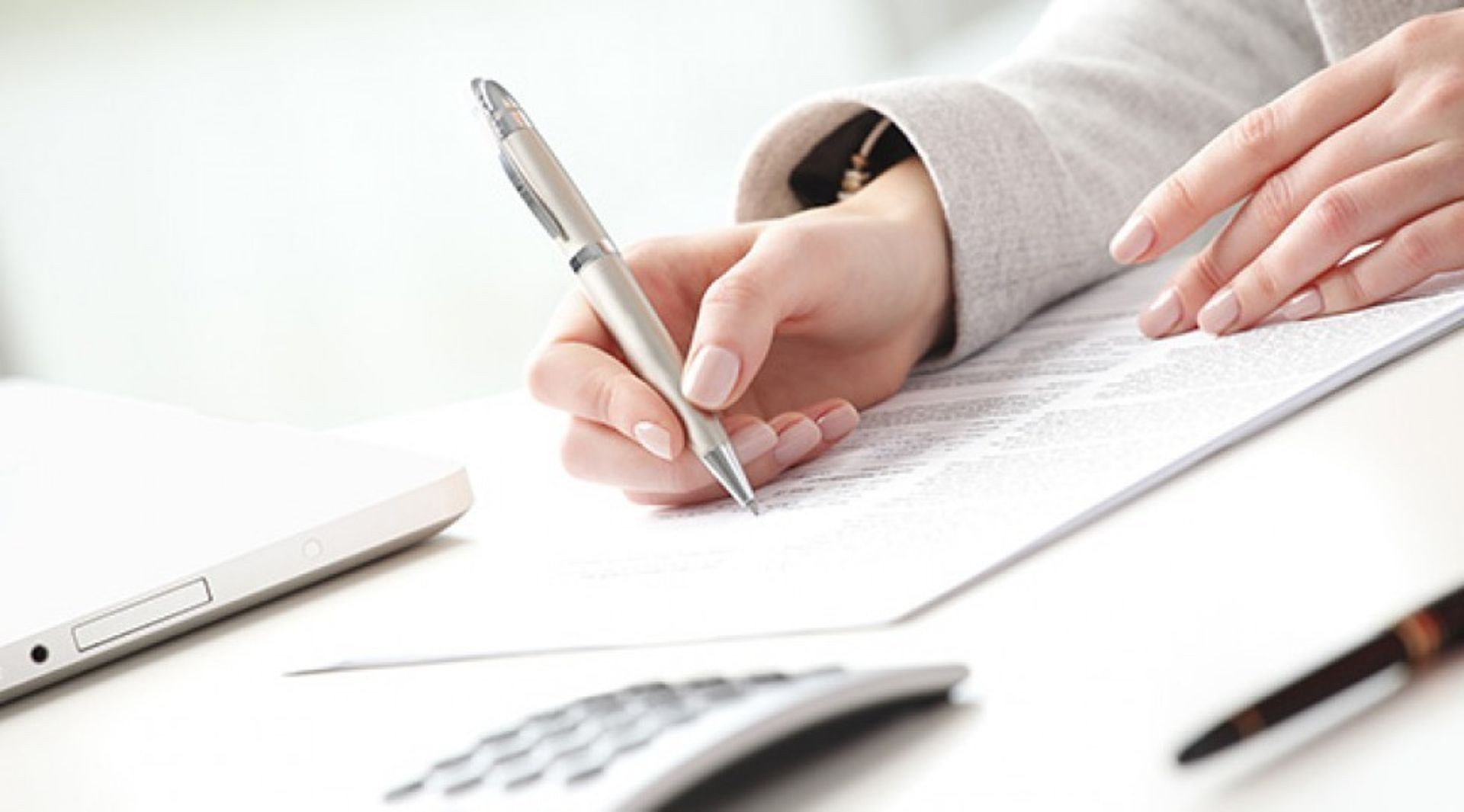 IndusAge raises $23m from family offices, HNIs; makes first India investment