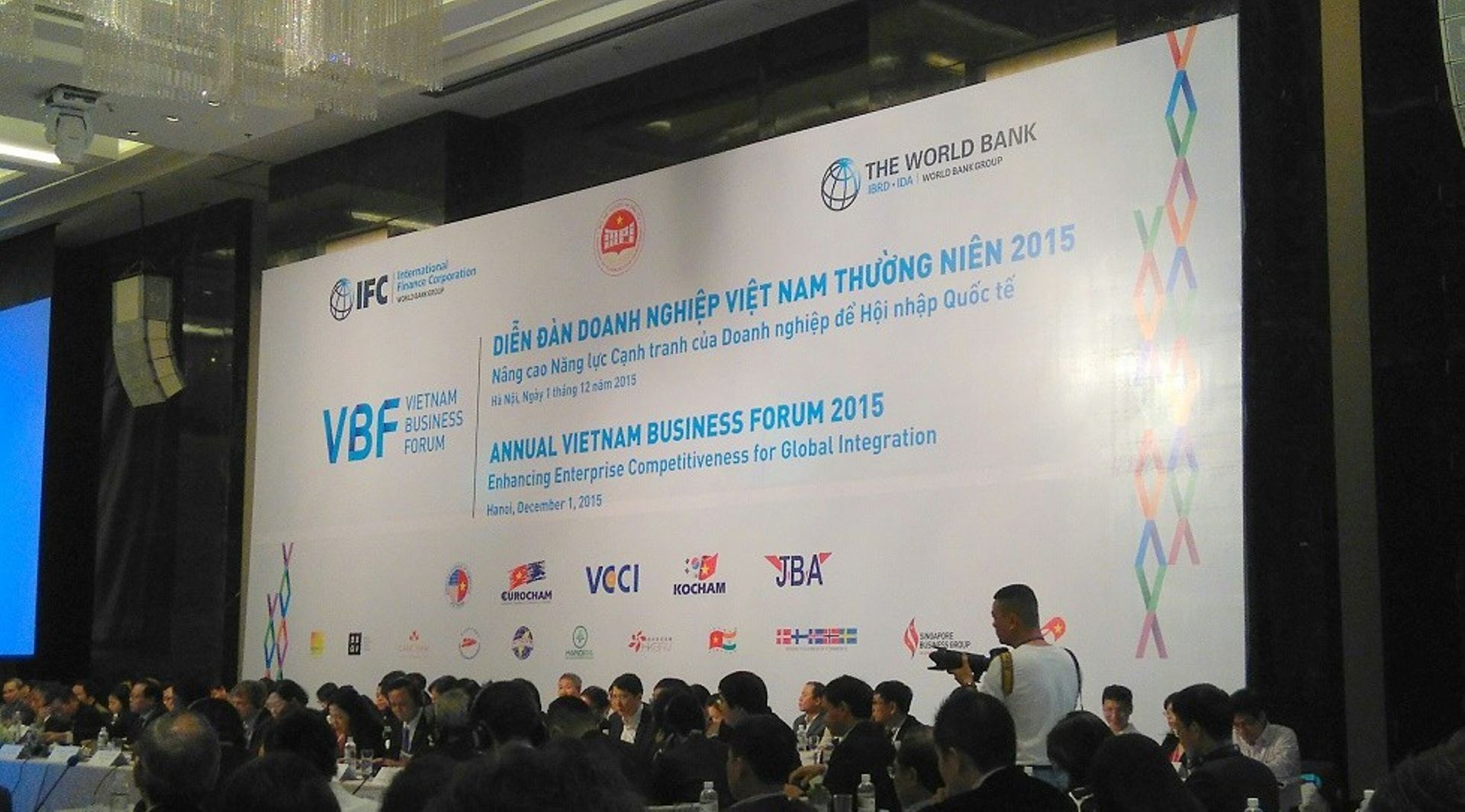 Slashing FDI caps, privatisation & pension funds to pep up Vietnam's capital market