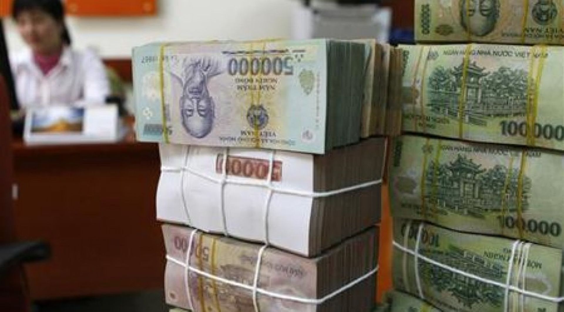 Vietnam: $705.8m outbound investment; Funding opportunity from France