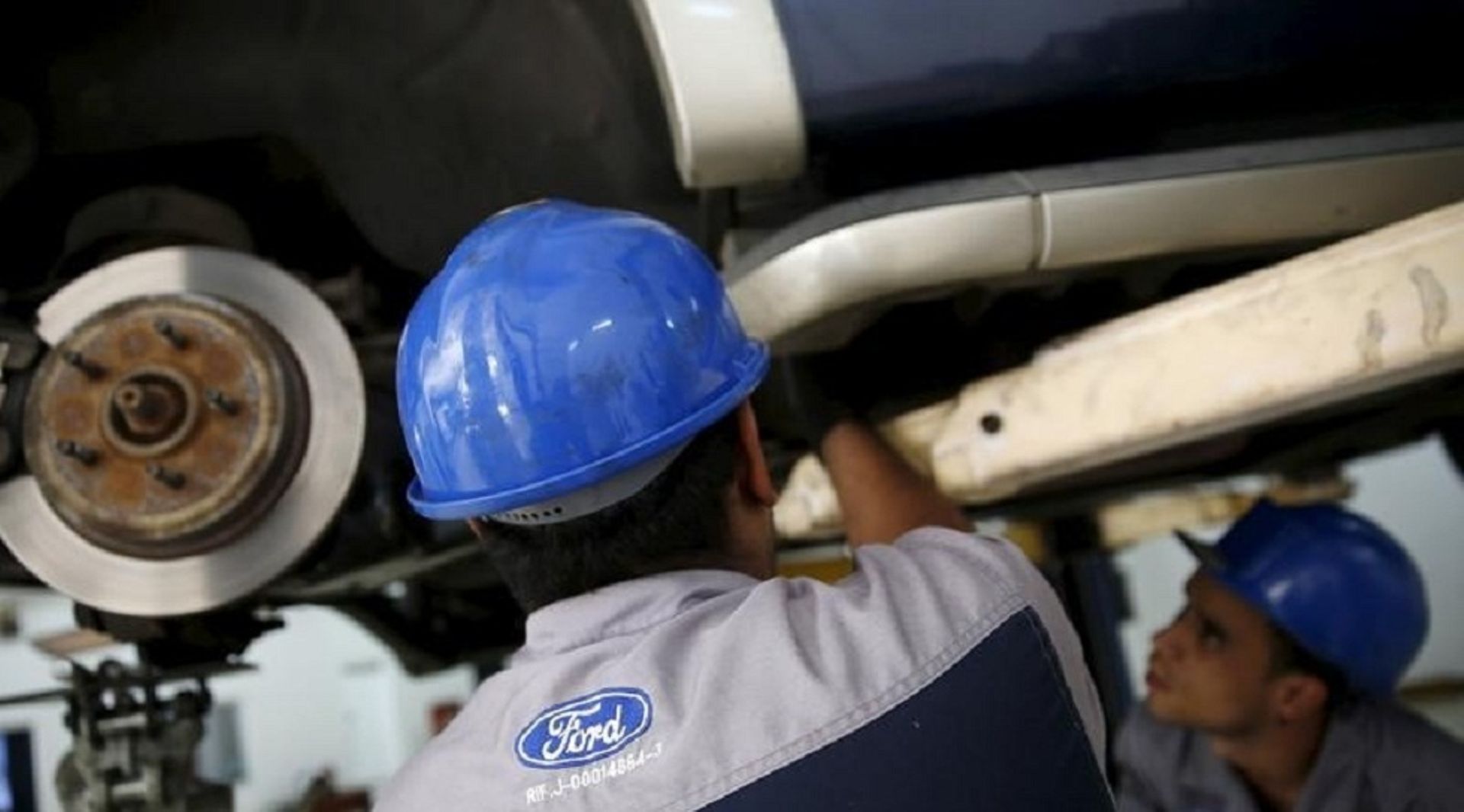 Ford to accelerate self-driving car development by increasing test fleet to 30