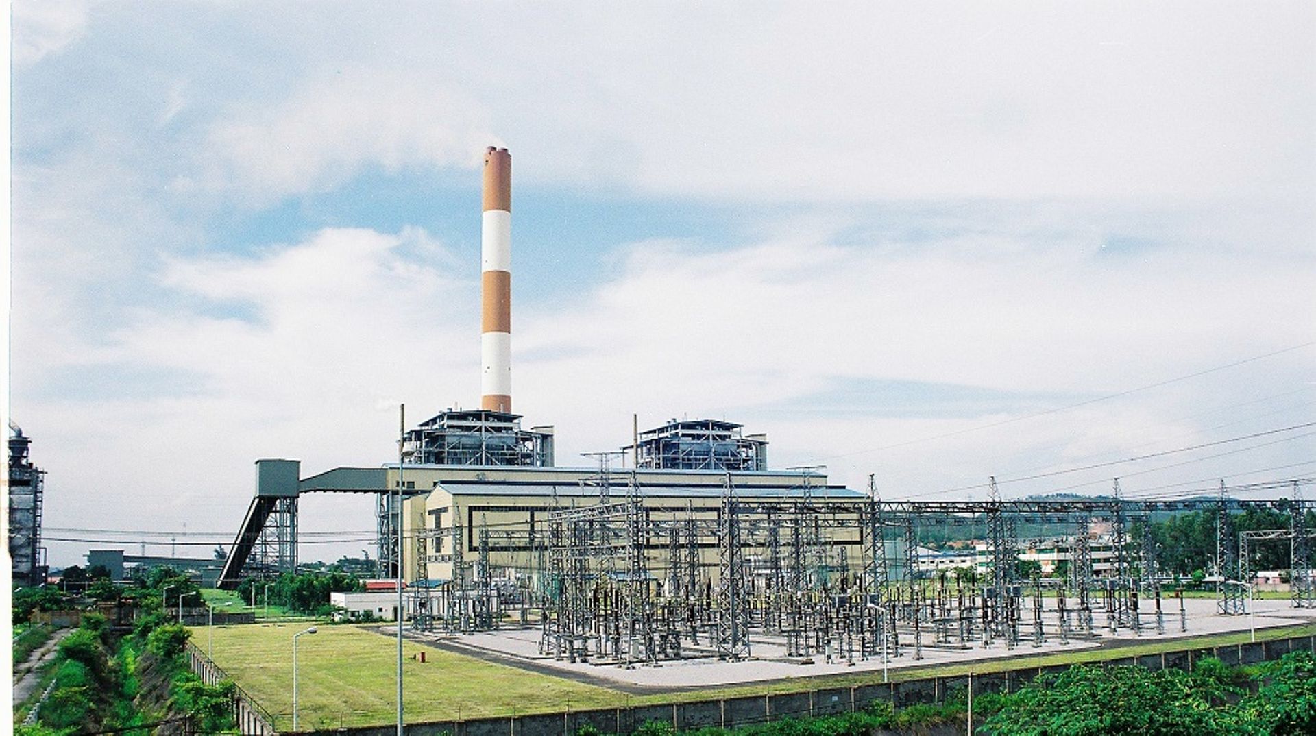 Energy sector investments seen to top Vietnam's FDI list at $4.5b in 2016
