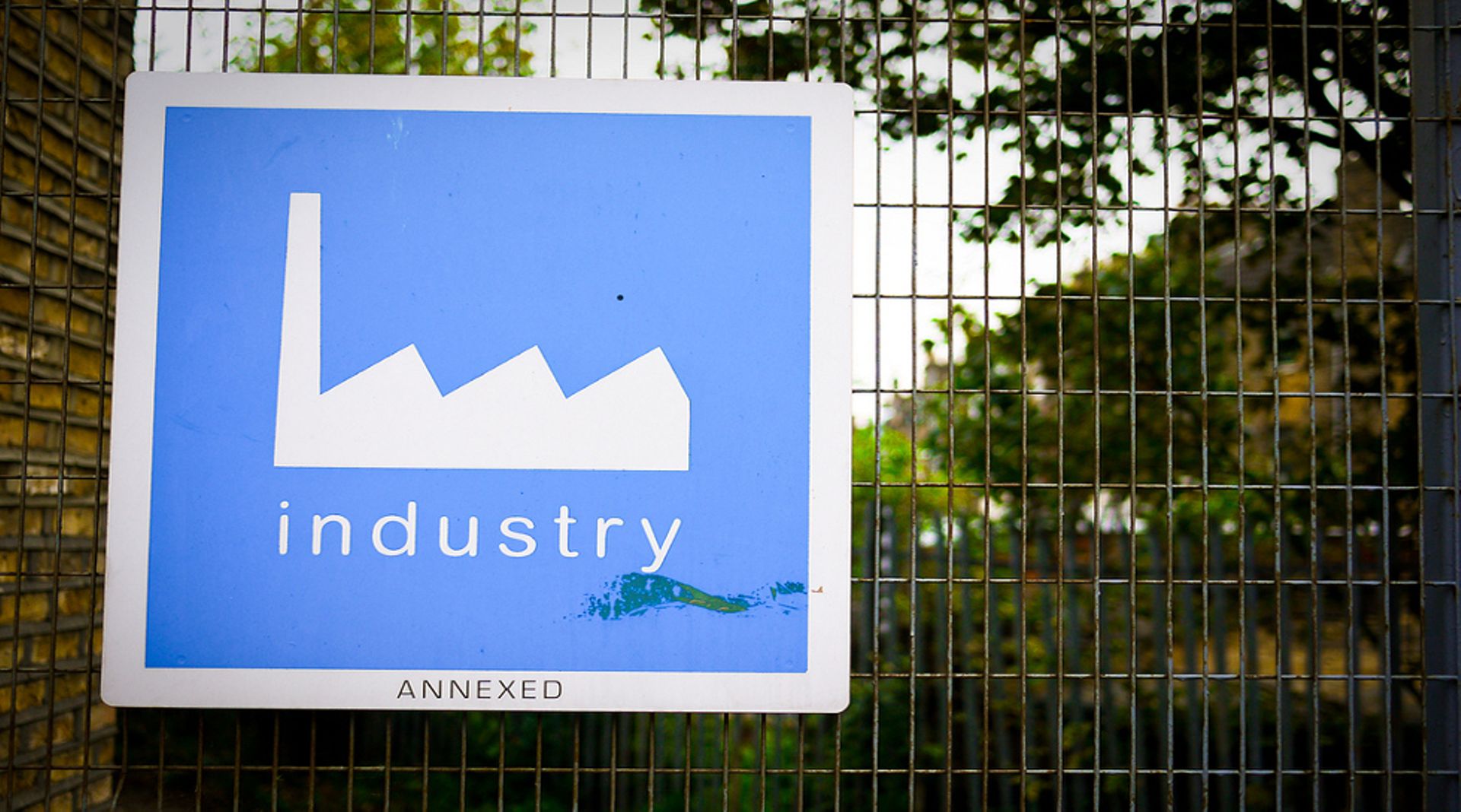 Singapore's REITS to pursue international industrial acquisitions in 2016: Moody's