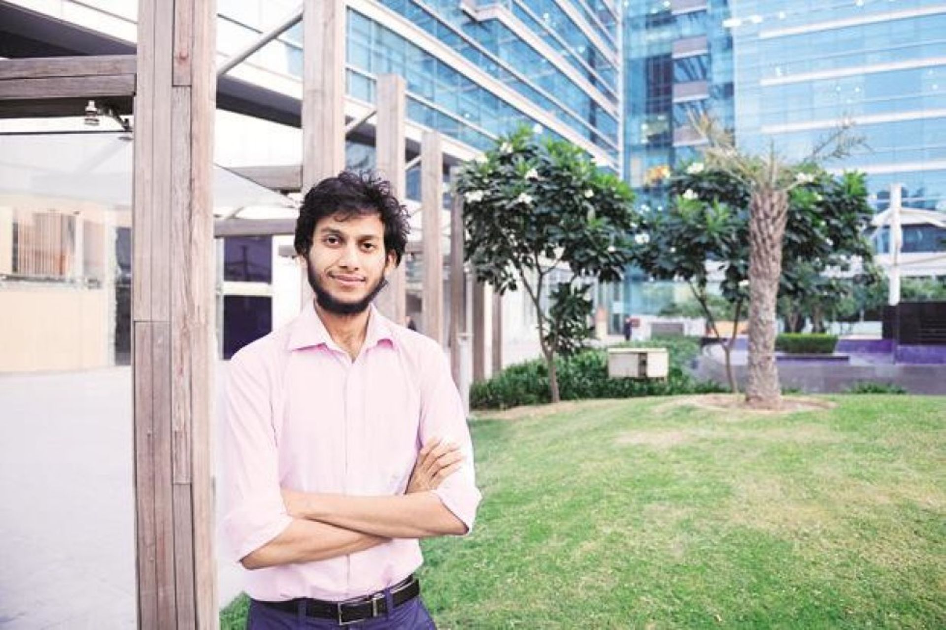 India: Oyo Rooms raising $100m from return backers SoftBank, Sequoia: Report