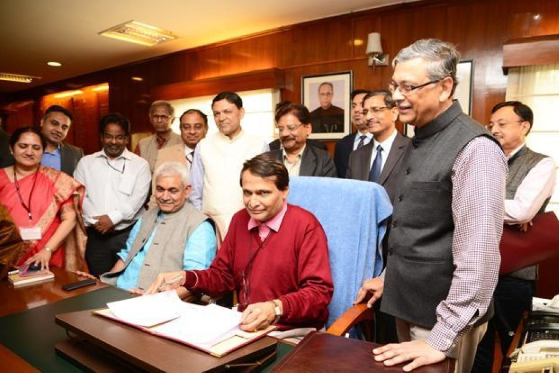 Indian Railways to set up holding company for divesting public sector assets