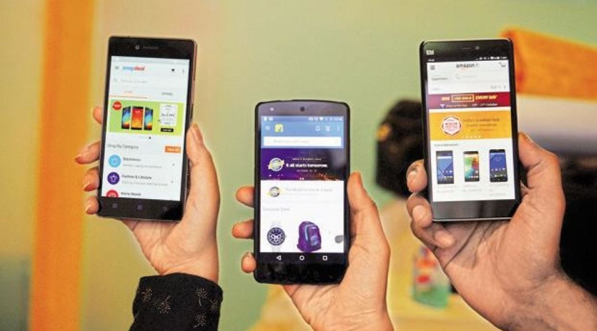 India's e-commerce biggies put sales on hold to comply with new regulations