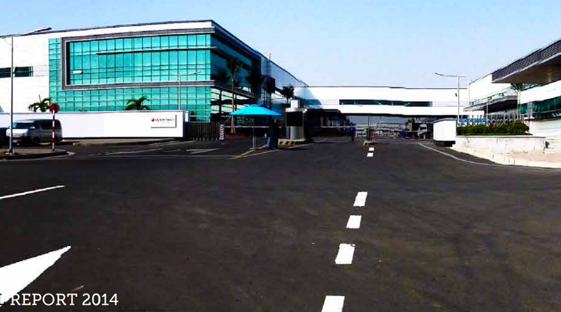 Vietnam Dealbook: LG builds $1.5b display plant; 34 state-owned cos conduct IPOs