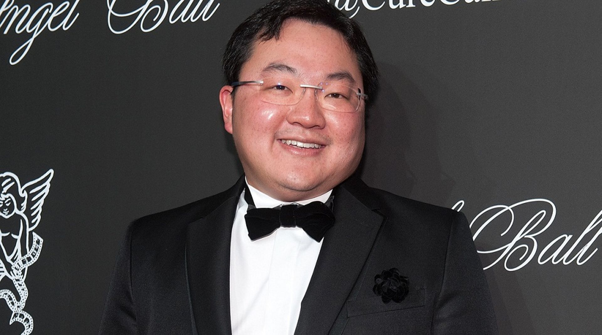 Singapore names Malaysian financier Jho Low in 1MDB probe