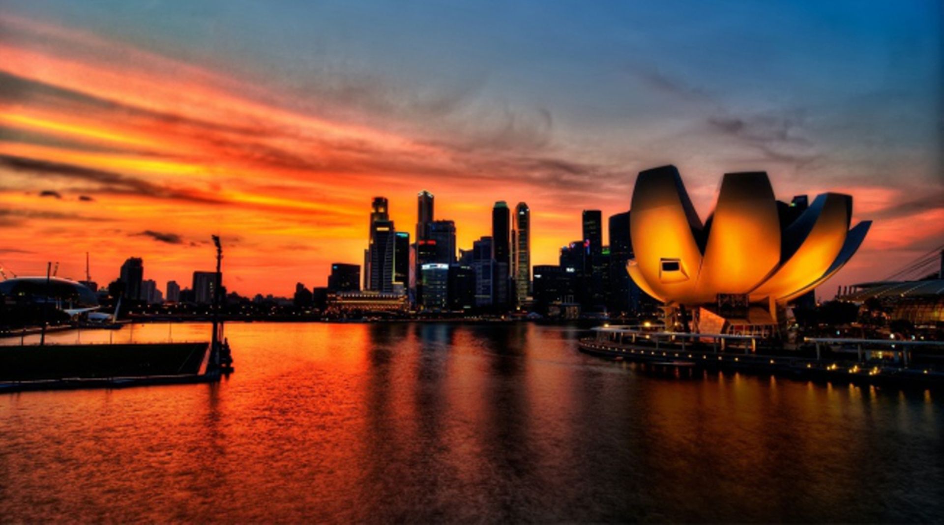 Singapore: Star Media to exit Cityneon; Singtel reduces stake in NetLink NBN Trust