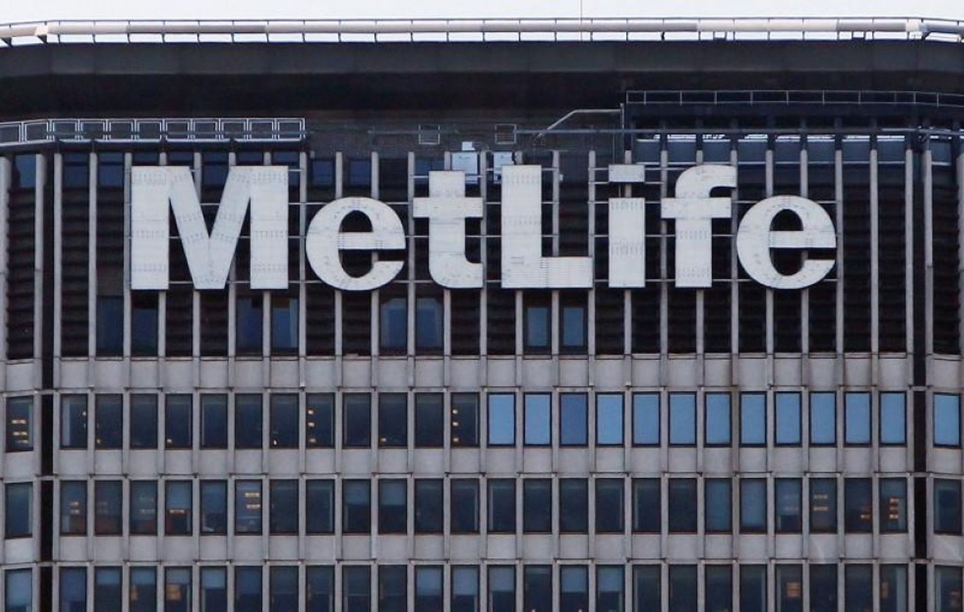 Tycoon Richard Li's FWD in advanced talks to acquire MetLife Hong Kong