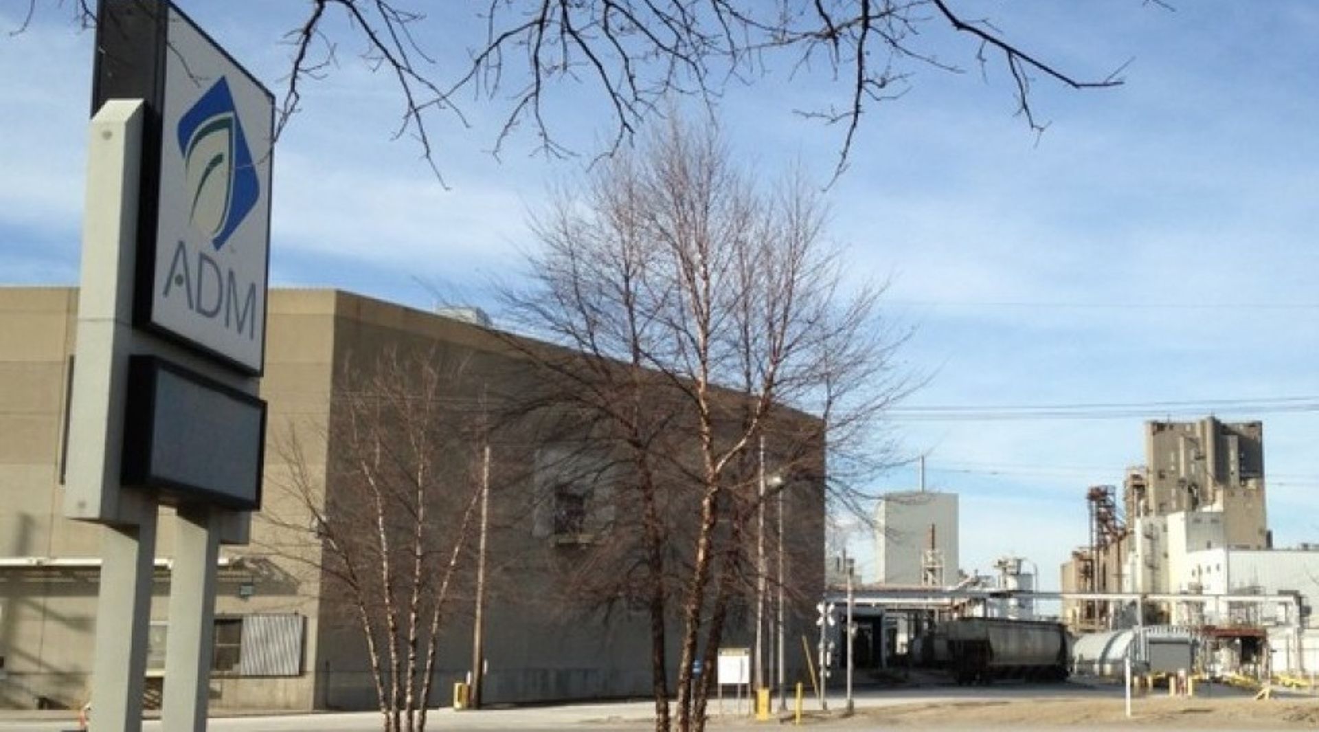 US agri trader ADM sells stake in Australia's GrainCorp