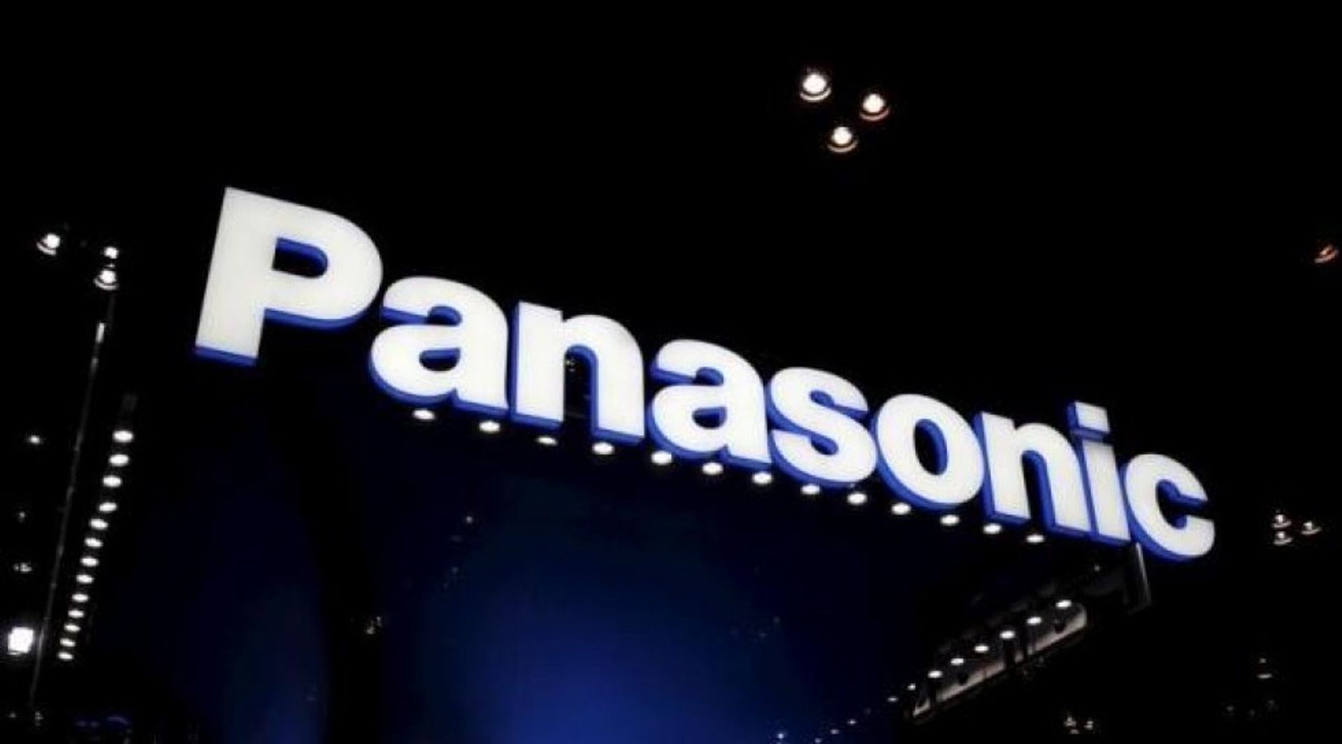 Panasonic to invest $700m to manufacture EV batteries for Tesla