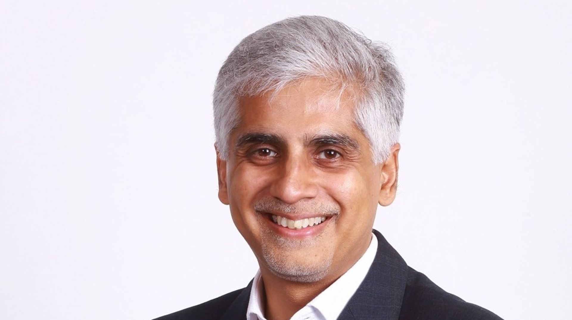 People Digest: Top Asia hires at realty services firms iproperty, JLL