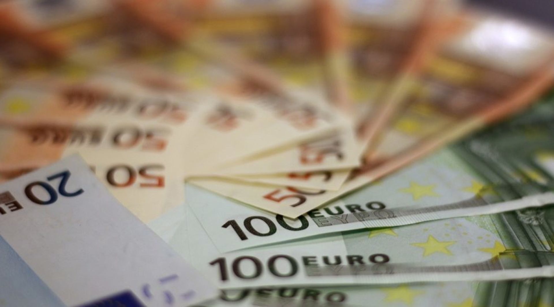 Europe's biggest pension investor APG to increase private markets allocation