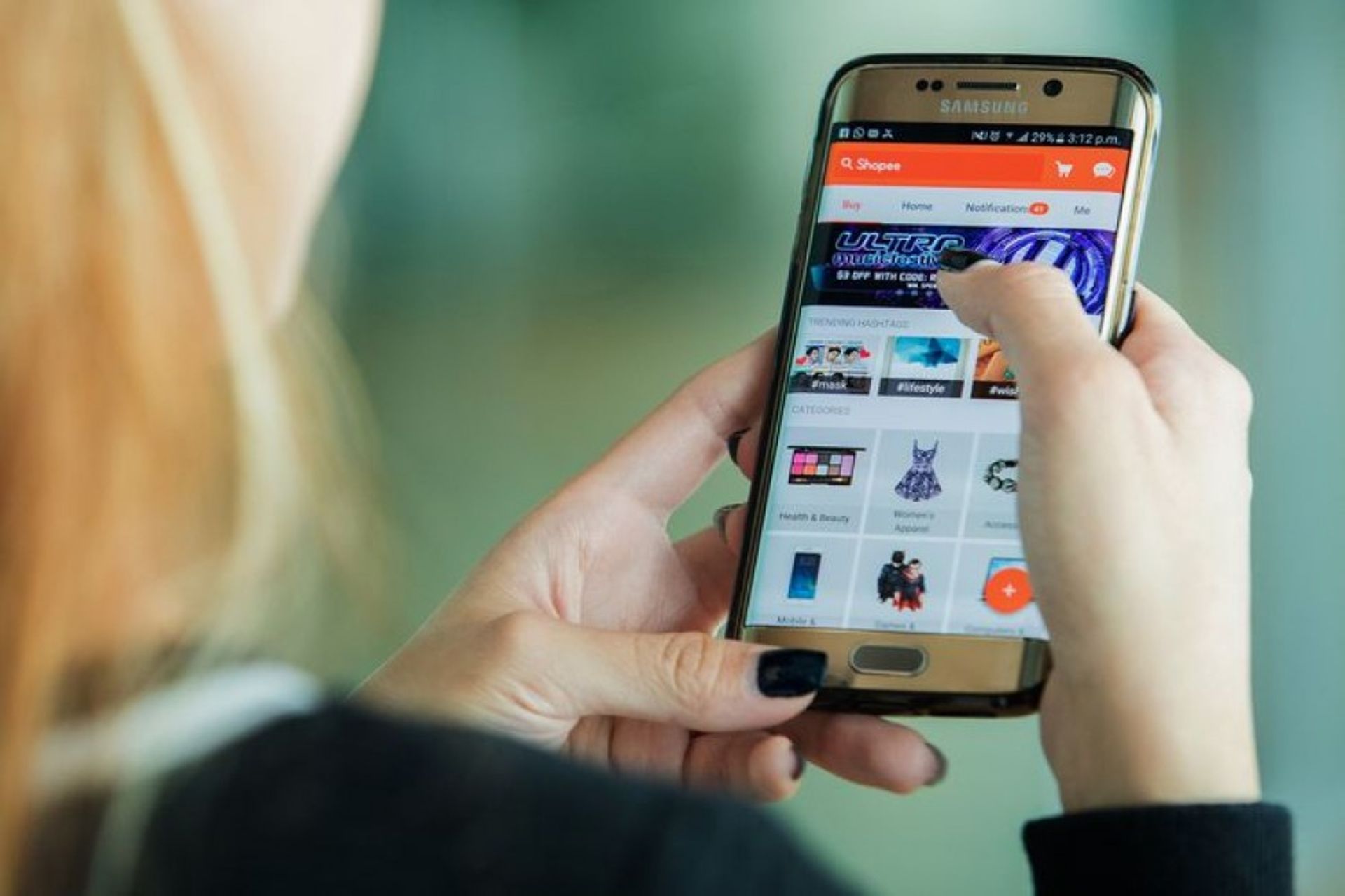 Sea's Shopee prepares to launch in Poland, recruit sellers