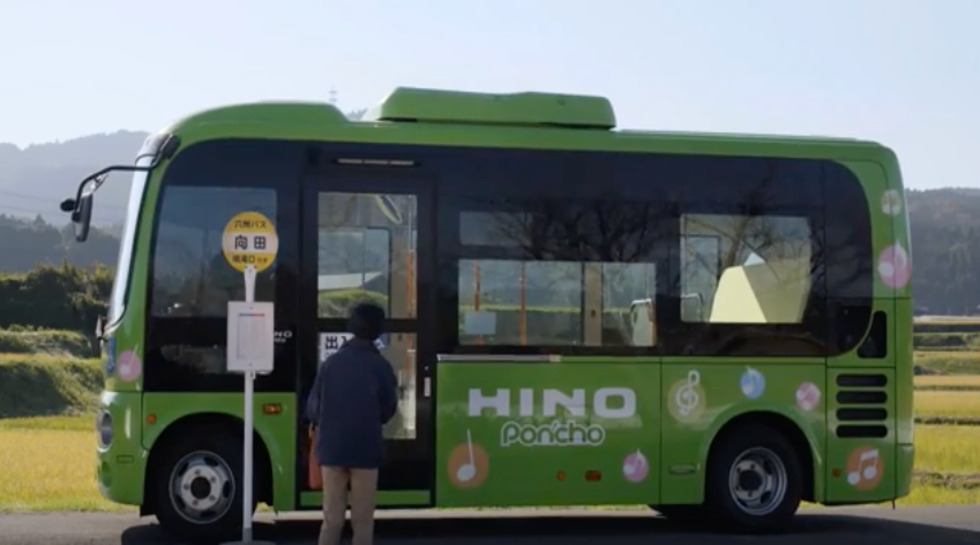 yahoo japan invests 4 4m in softbank