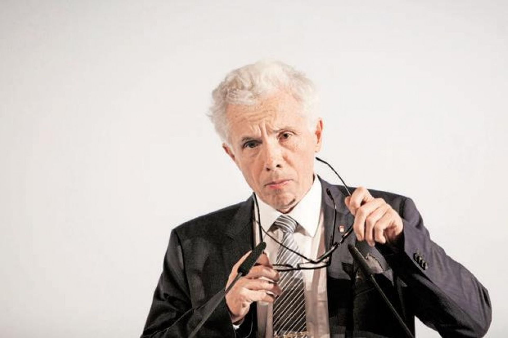 India: GoAir revives IPO plan as aviation stocks soar