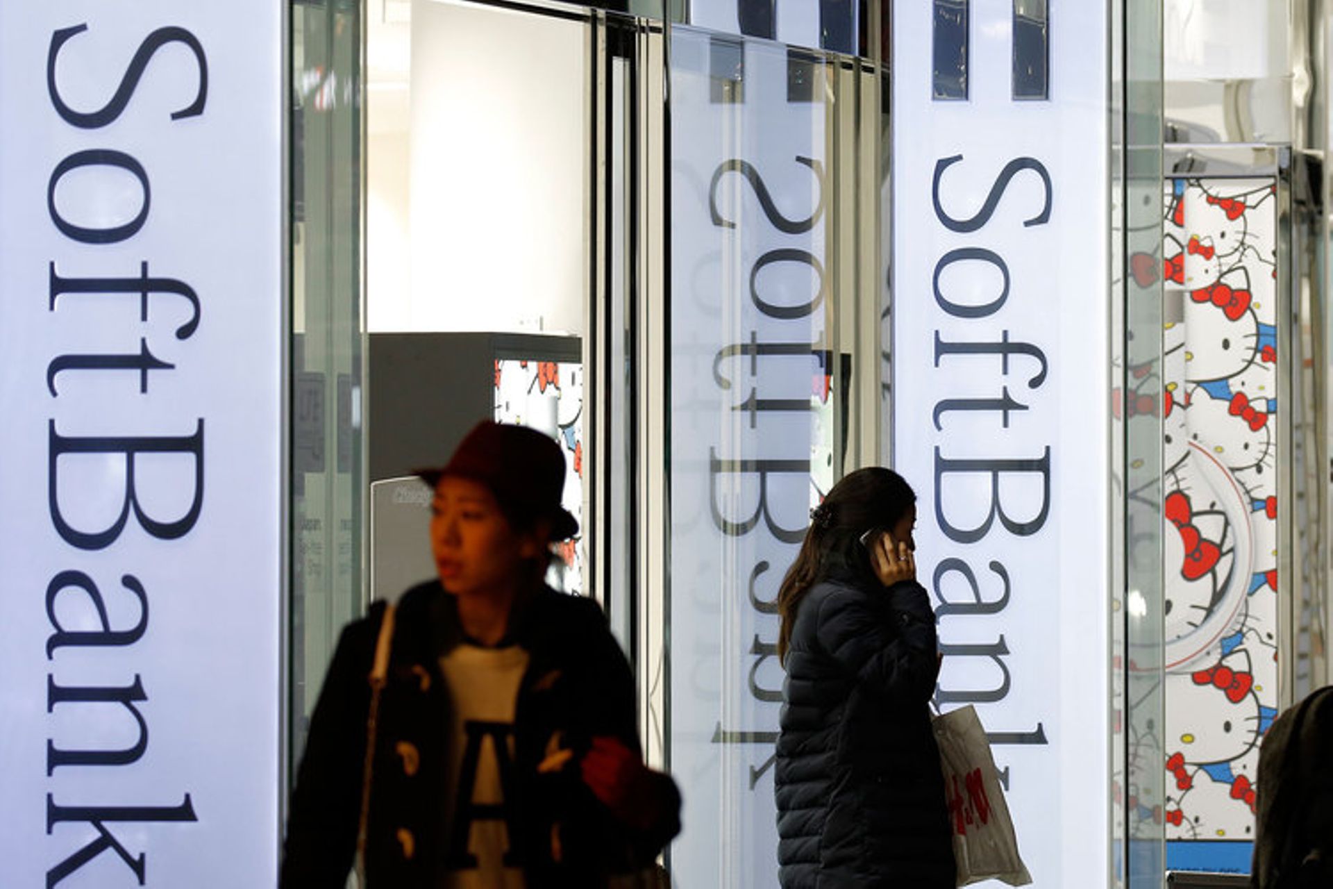 SoftBank's mega deals to push India PE investments to new peaks in 2017