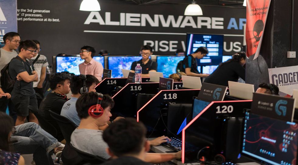 Singapore Spout Buys Alienware Arena Hc Surgical Acquires Stakes In Two Firms