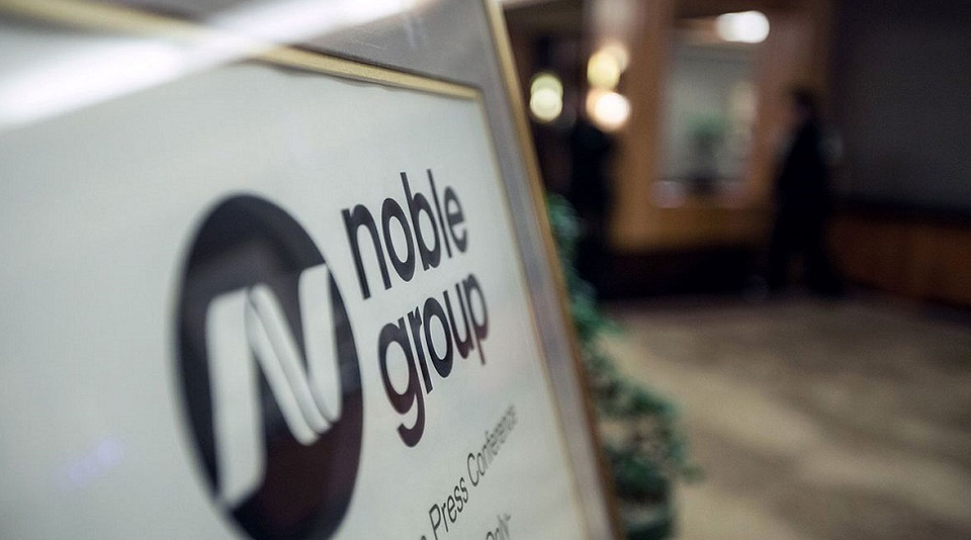 Noble Group faces 11th hour oil-unit sale as stock is halted