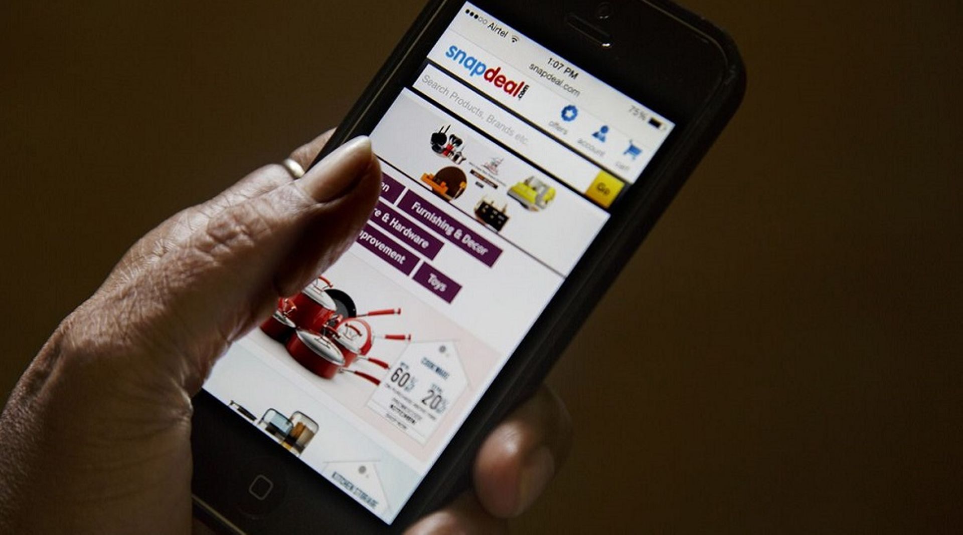 Snapdeal sale to Flipkart hits new snag as founders push for Infibeam buyout