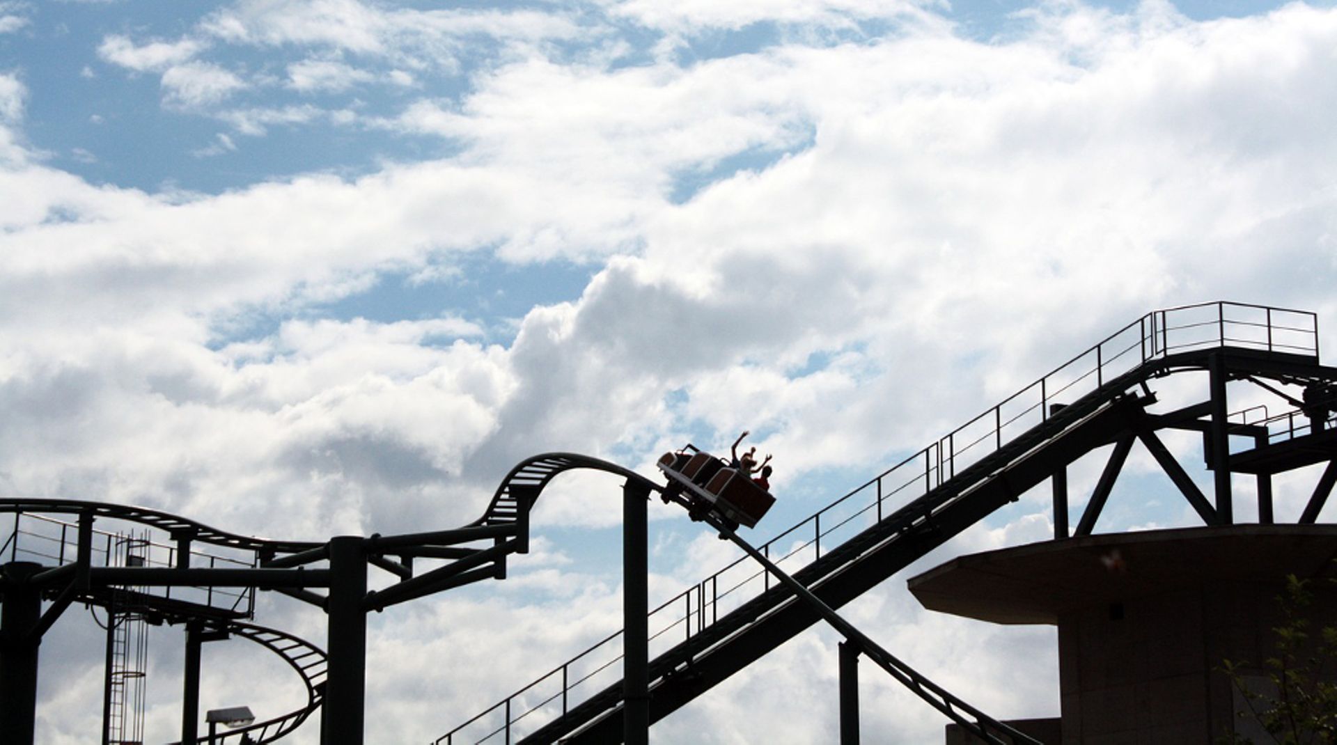 Malaysian theme parks group Sim Leisure seeks Catalist listing