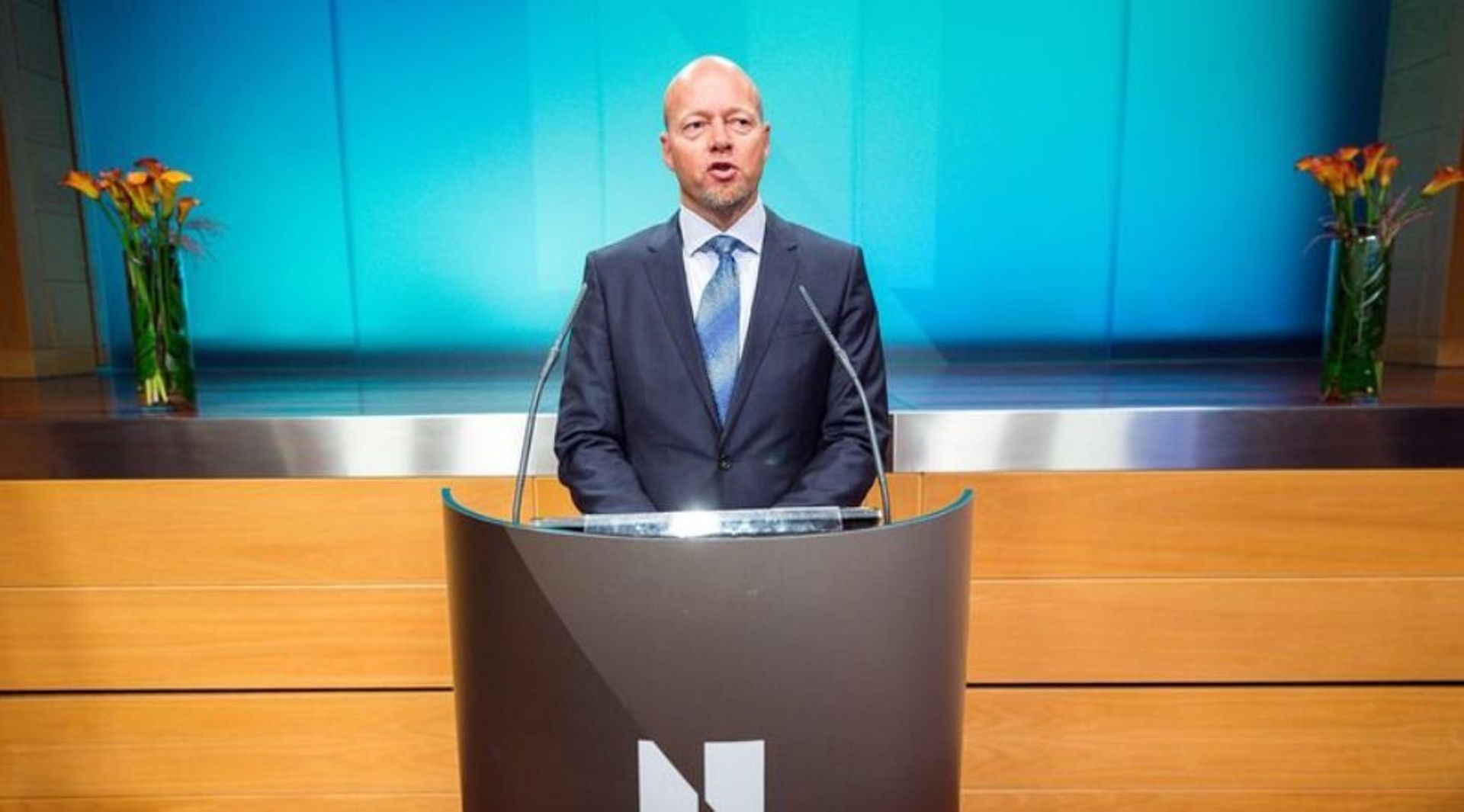 At $1t, world's biggest wealth fund loses taste for new assets