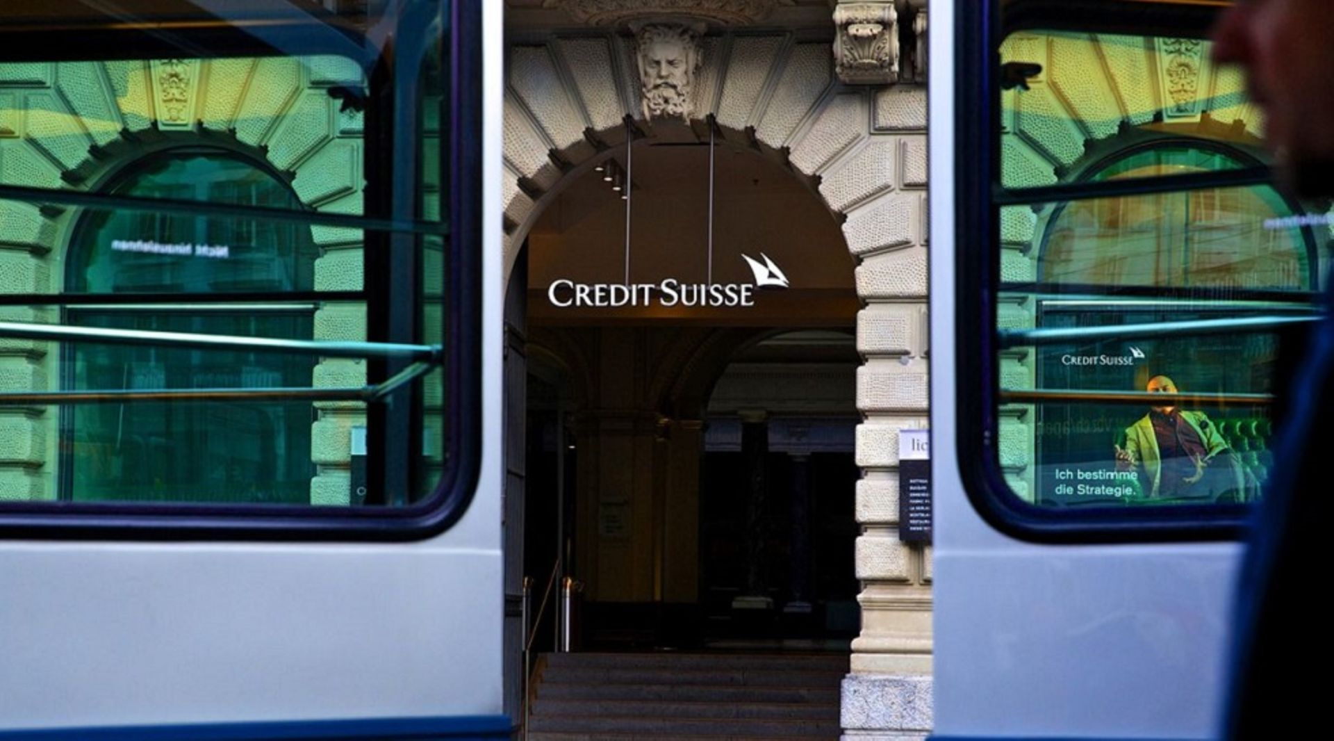 Credit Suisse strikes deal to buy out Founder Securities' 49% stake in China securities JV
