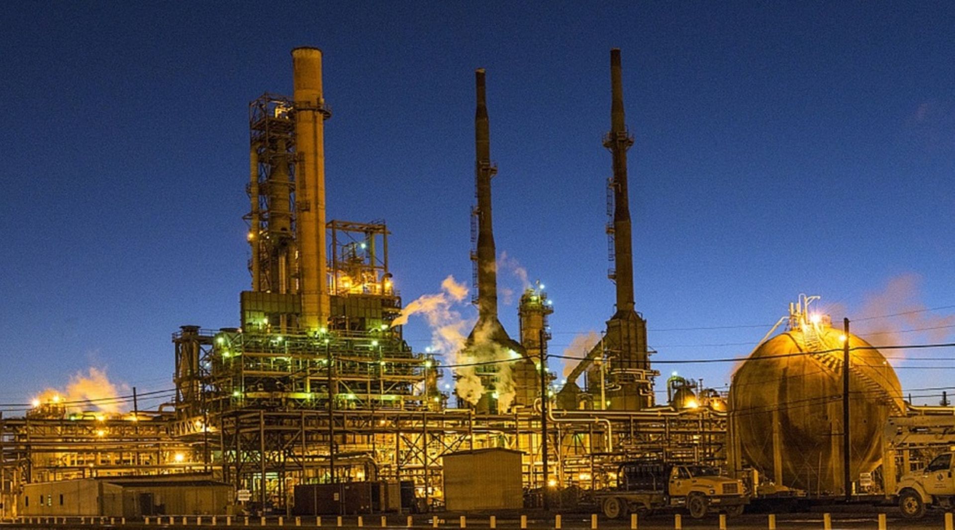 Oil India, EIL-led consortium to buy 48% stake in NRL