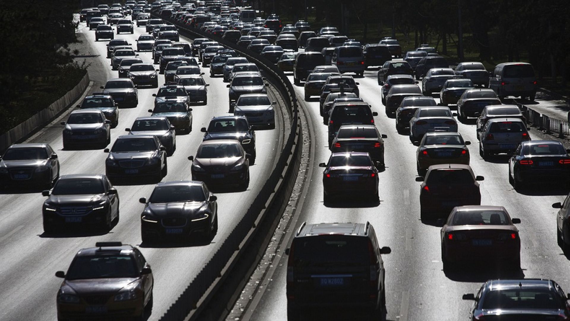 Singapore's GIC buys 49% Fitch stake in China Lianhe Credit Rating