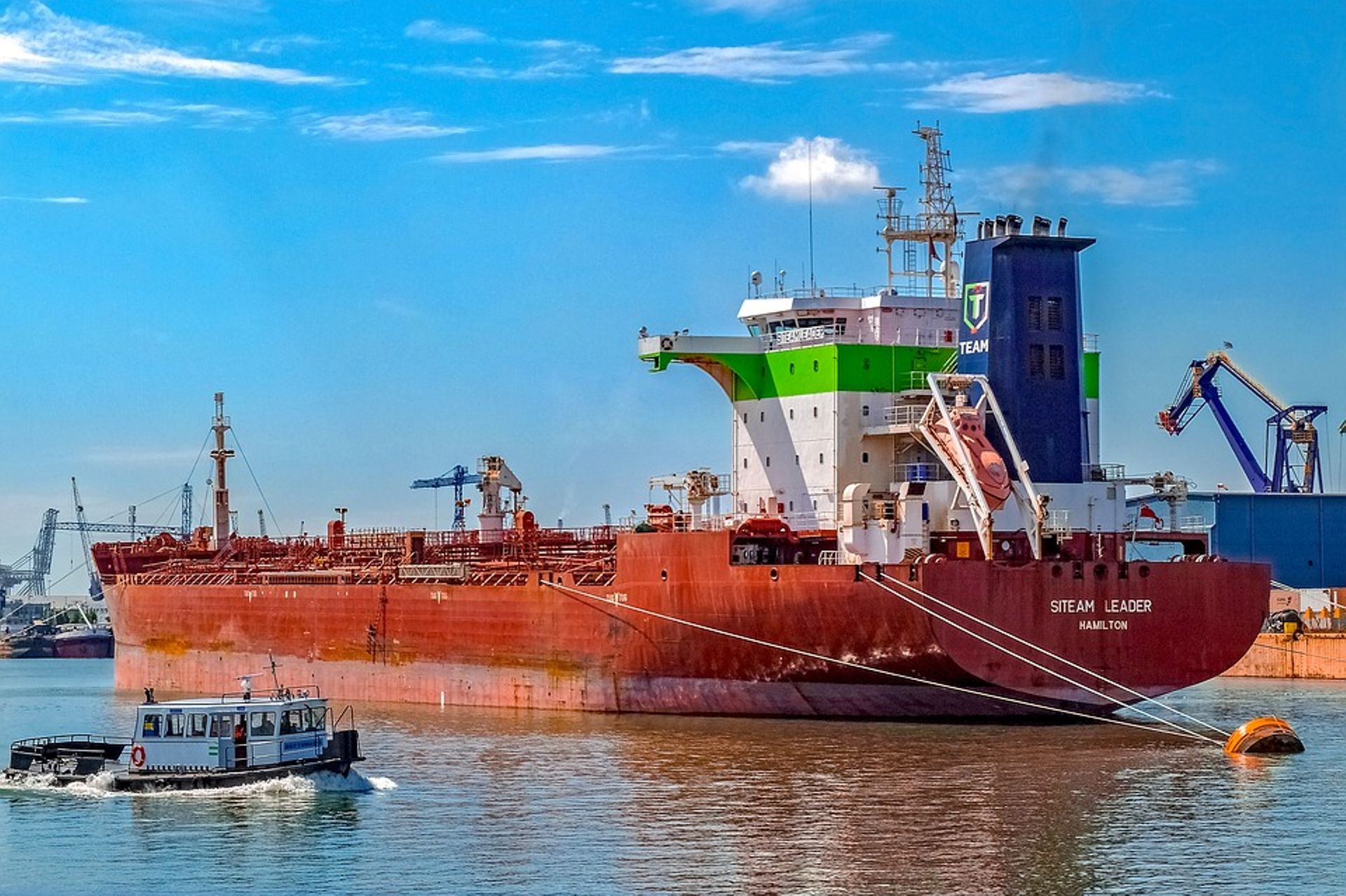 India: Hiranandani energy arm looking to offload 20% stake in LNG project