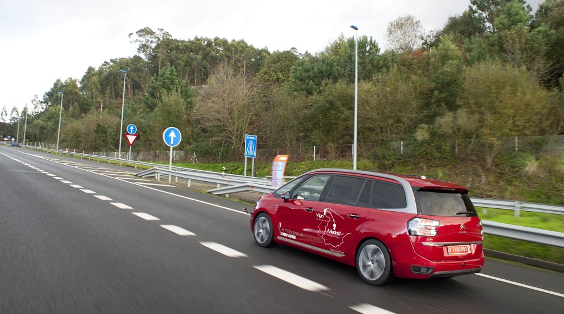 PSA Group, Japan's Nidec to set up $237m electric vehicle JV