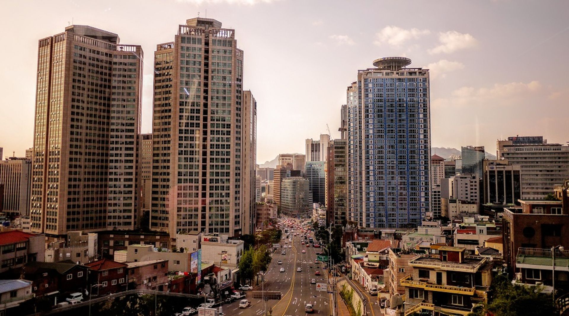 S Korea's PE-backed Hanon Systems buys Canada's Magna for $1.23b