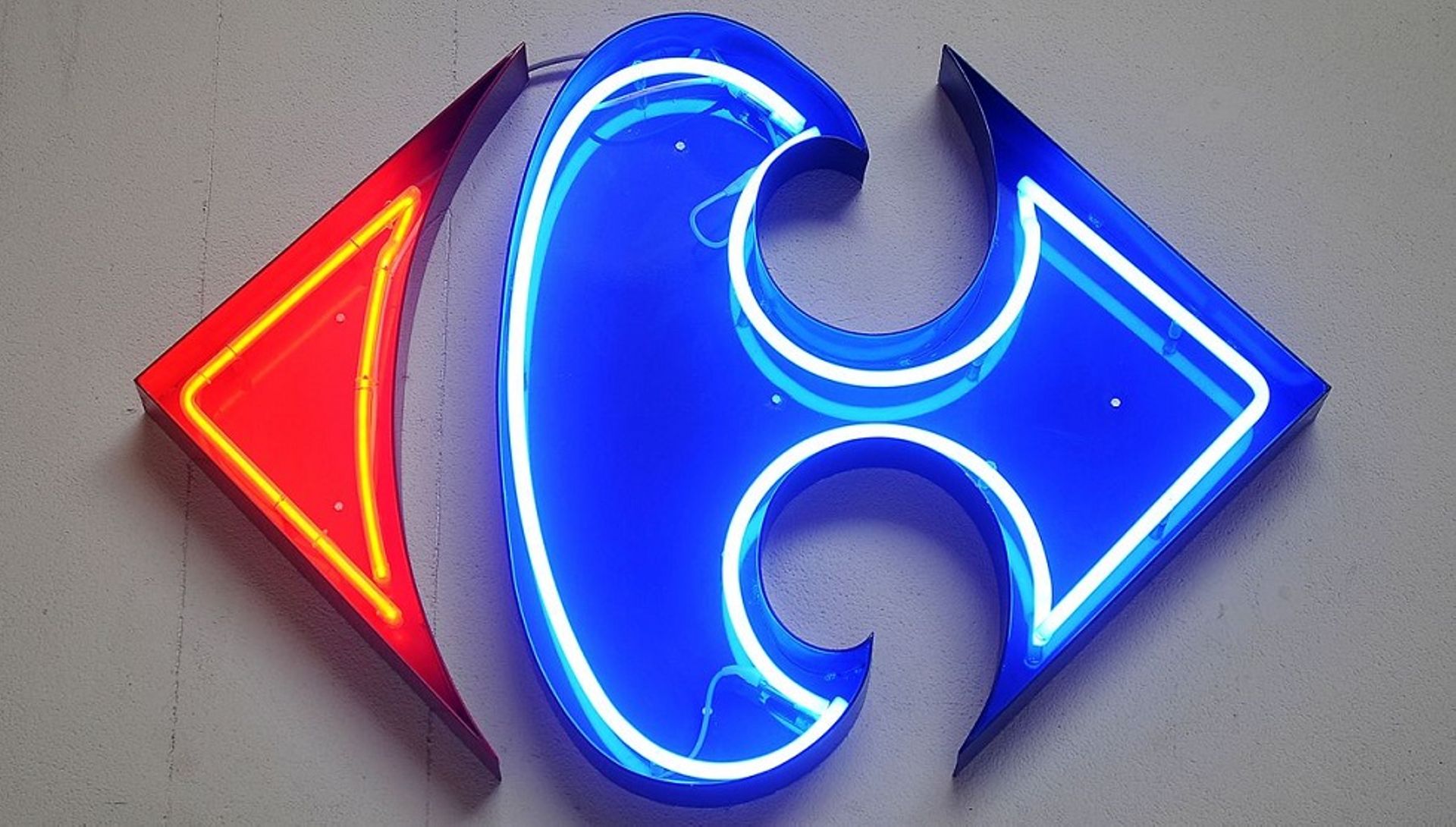 French retailer Carrefour to launch $1.9b sale of Taiwan business