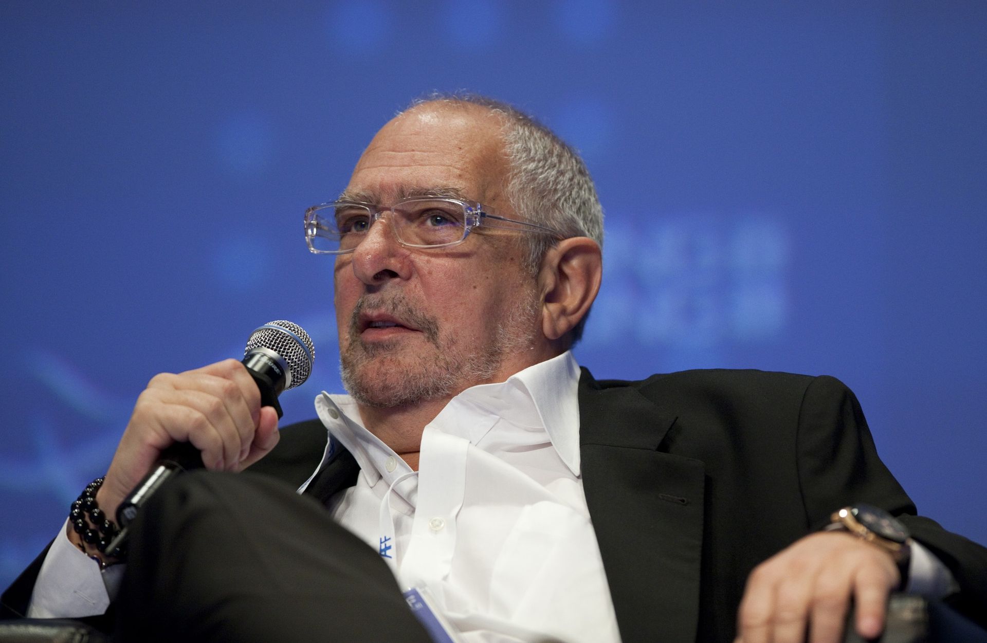 Noble Group founder Richard Elman pushing for new restructuring deal