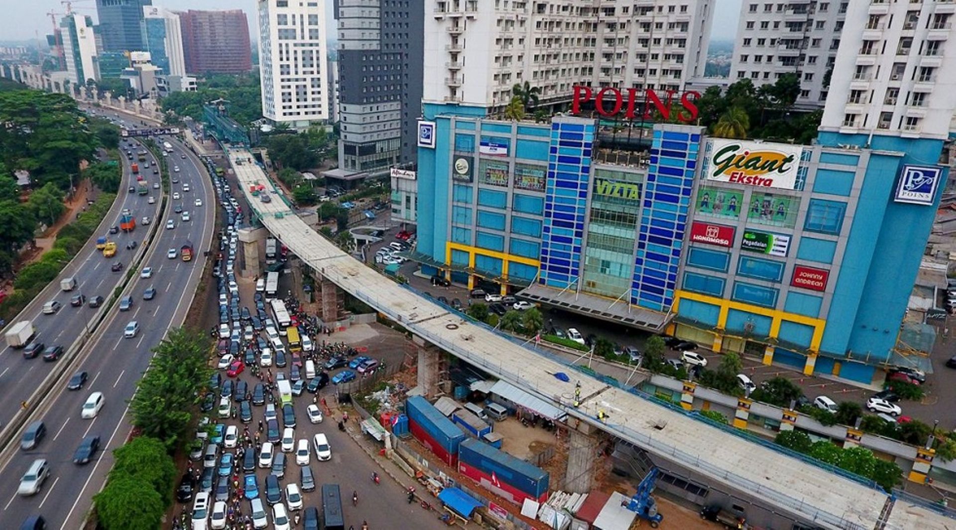 Indonesia woos BlackRock, pension funds in global pitch for infrastructure funding