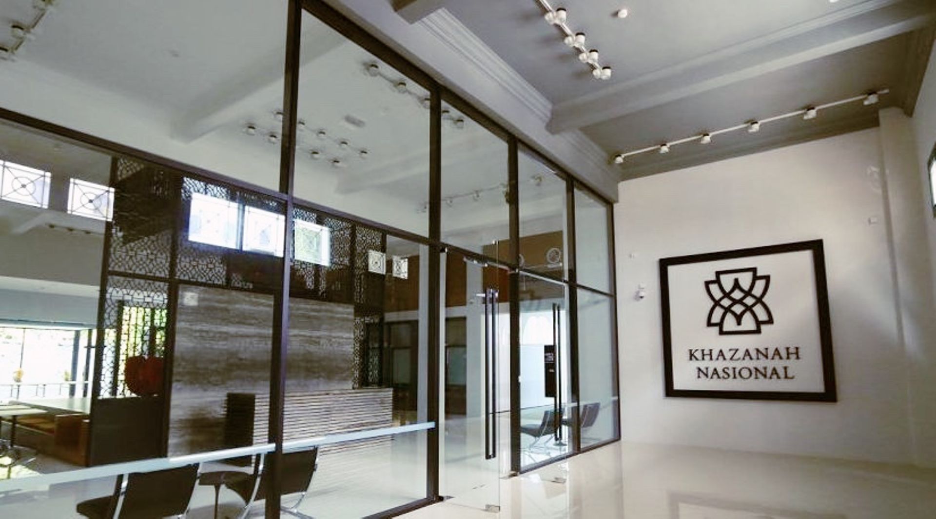 Malaysia's sovereign wealth fund Khazanah closes London office: Report