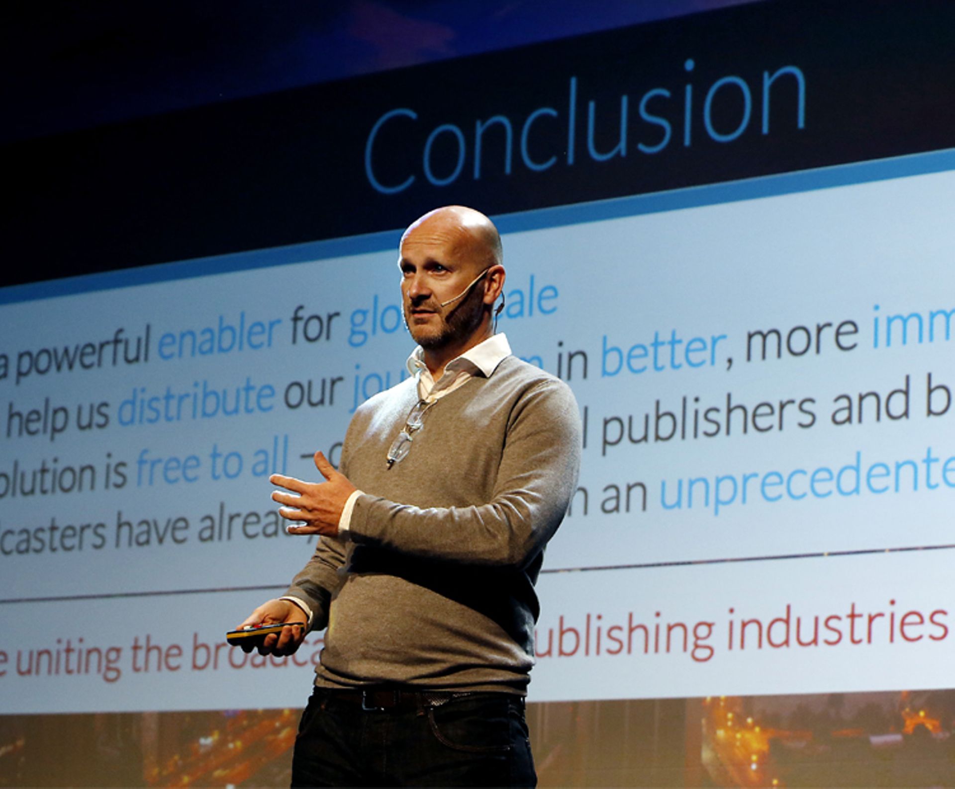 Australia's AI video startup Oovvuu raises $3.8m